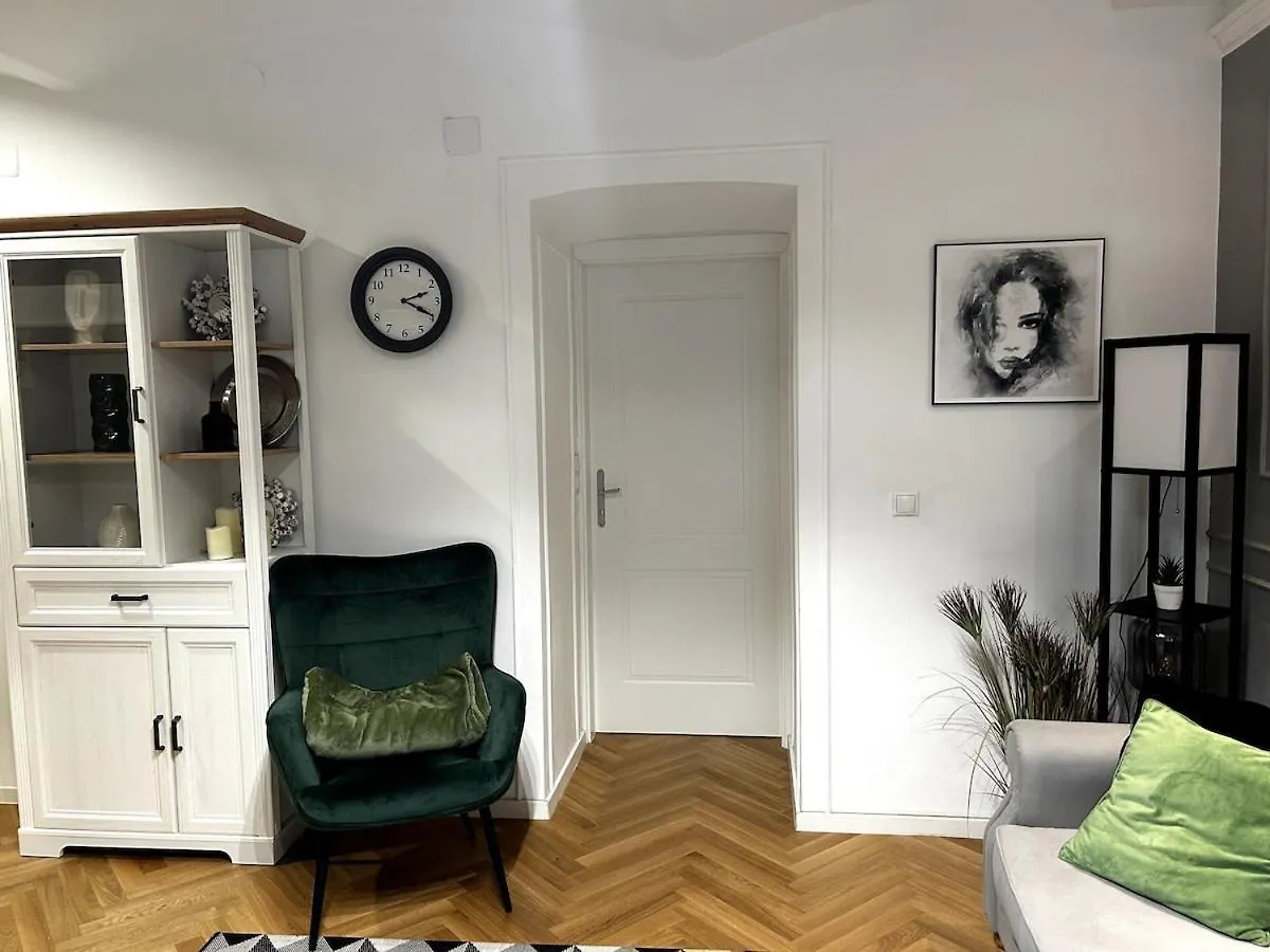 Gemuetliches Und Zentrales Nest Naehe Stadthalle Vienna Austria