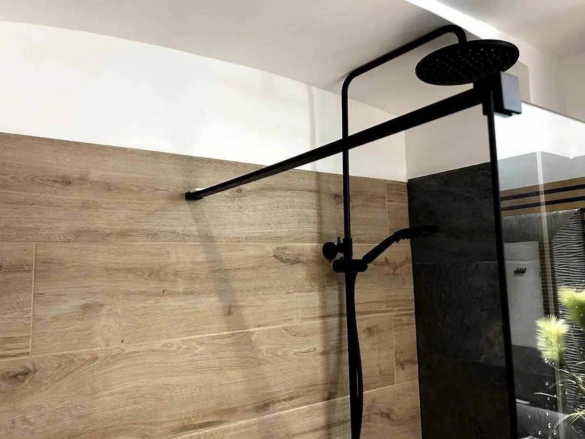 Gemuetliches Und Zentrales Nest Naehe Stadthalle Vienna